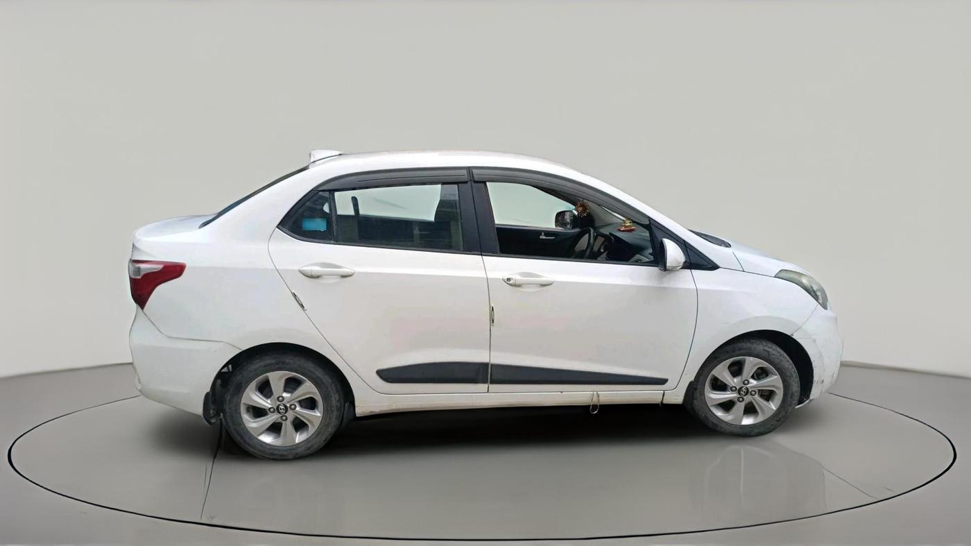 2017 Hyundai Xcent SX 1.2, Petrol, Manual, 47,890 km, exterior