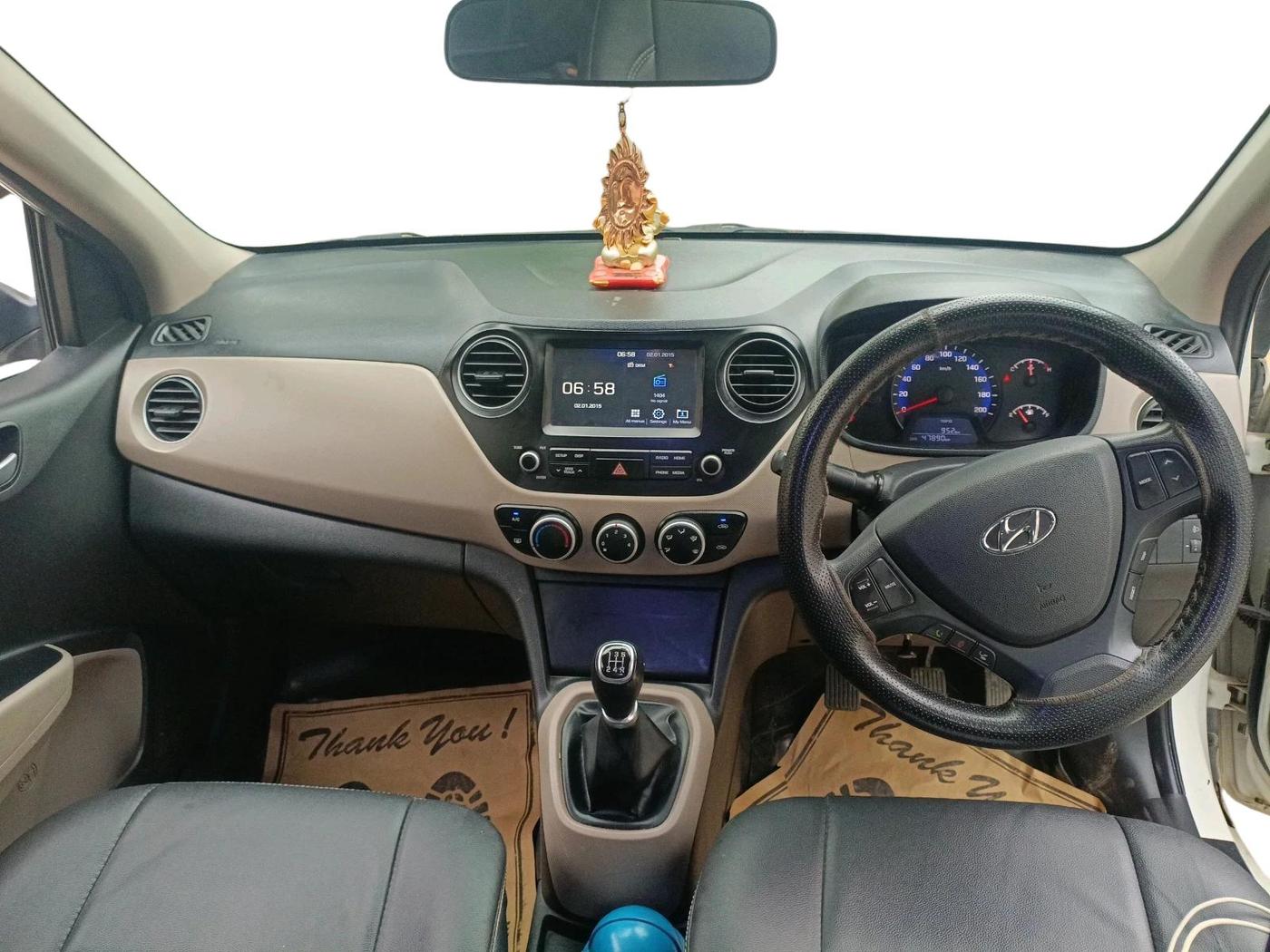 2017 Hyundai Xcent SX 1.2, Petrol, Manual, 47,890 km, interior