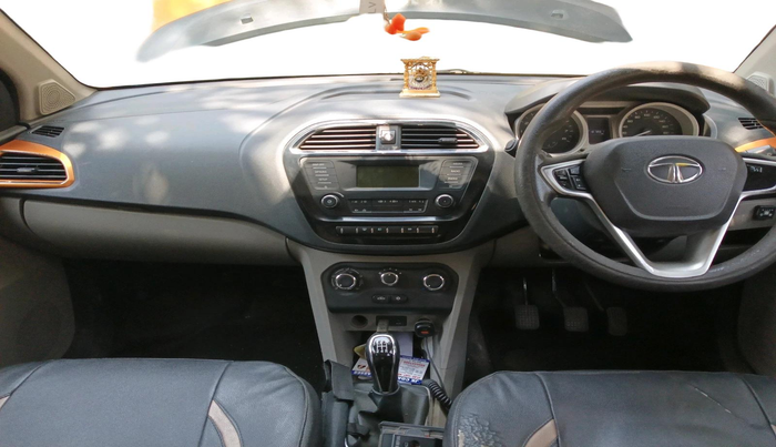 2016 Tata Tiago XZ PETROL, CNG, Manual, 1,67,867 km, interior