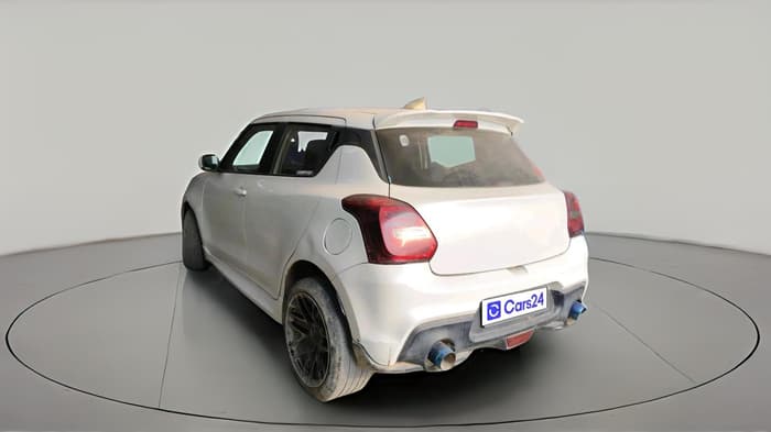 2022 Maruti Swift LXI, CNG, Manual, 62,132 km, exterior
