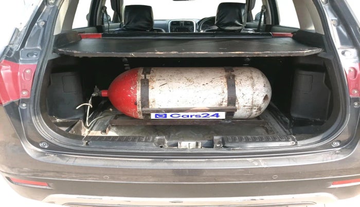 2020 Maruti Vitara Brezza LXI, CNG, Manual, 1,49,756 km, exterior