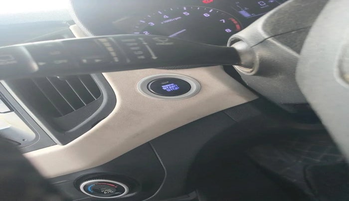 2016 Hyundai Creta SX PLUS  ANNIVERSARY EDITION 1.6 PETROL, CNG, Manual, 1,47,062 km, interior