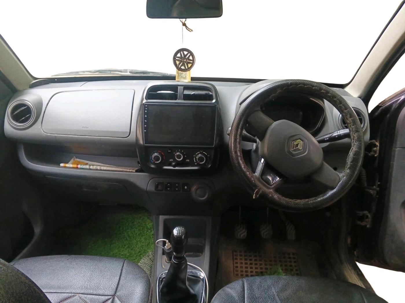 2015 Renault Kwid RXT 0.8, Petrol, Manual, 1,34,604 km, interior