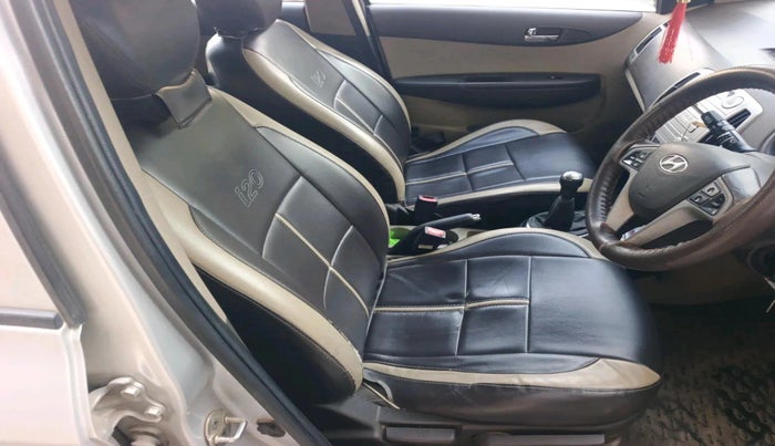 2011 Hyundai i20 ASTA 1.2, Petrol, Manual, 67,523 km, interior