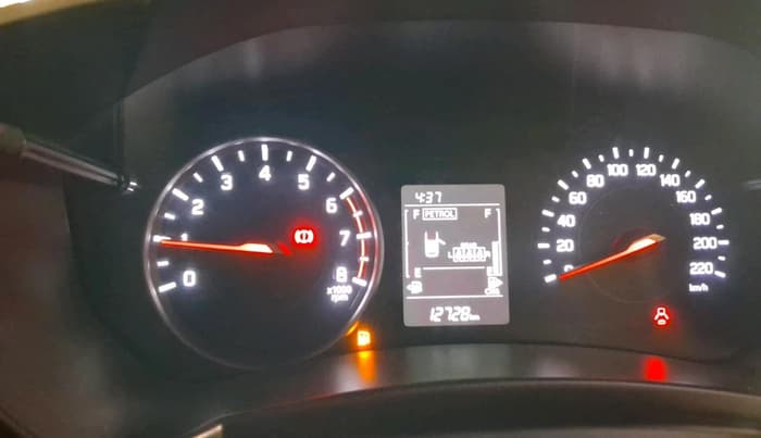 2025 Maruti Swift VXI 1.2L CNG, CNG, Manual, 12,729 km, interior