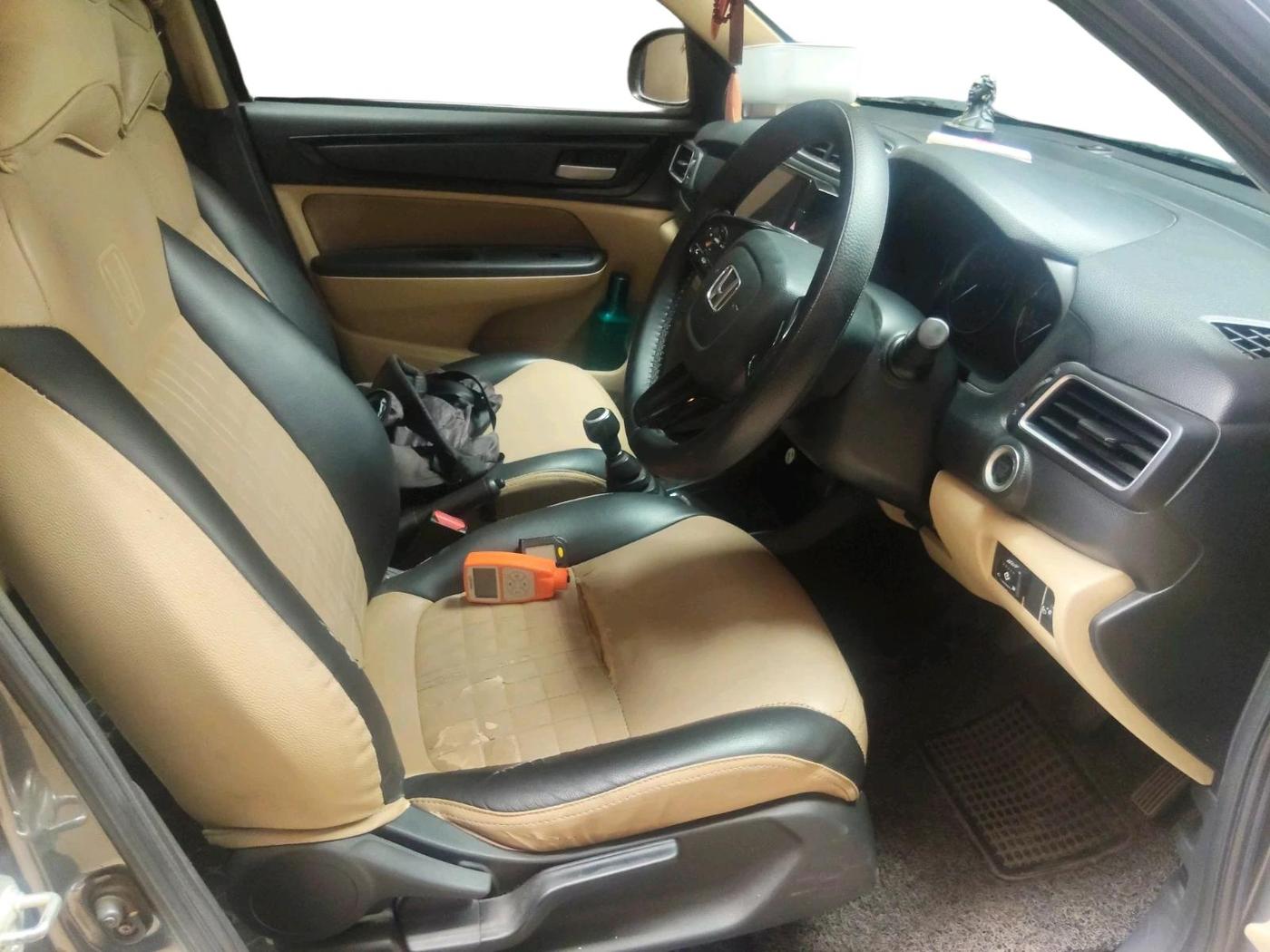 2019 Honda Amaze 1.2L I-VTEC V, CNG, Manual, 1,25,778 km, interior