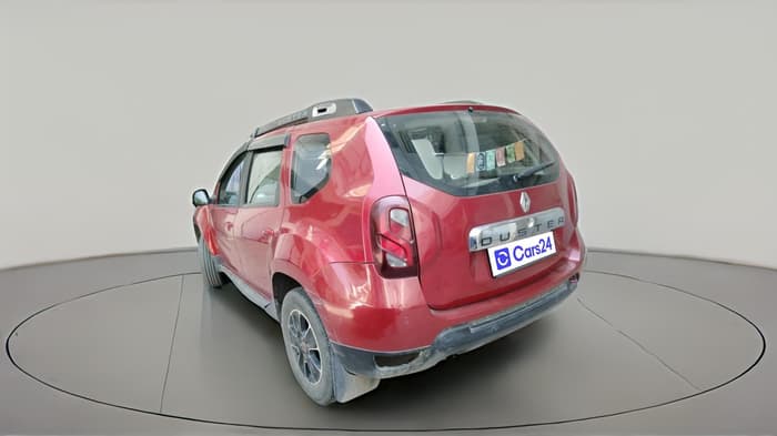 2017 Renault Duster RXS CVT, CNG, Automatic, 72,065 km, exterior
