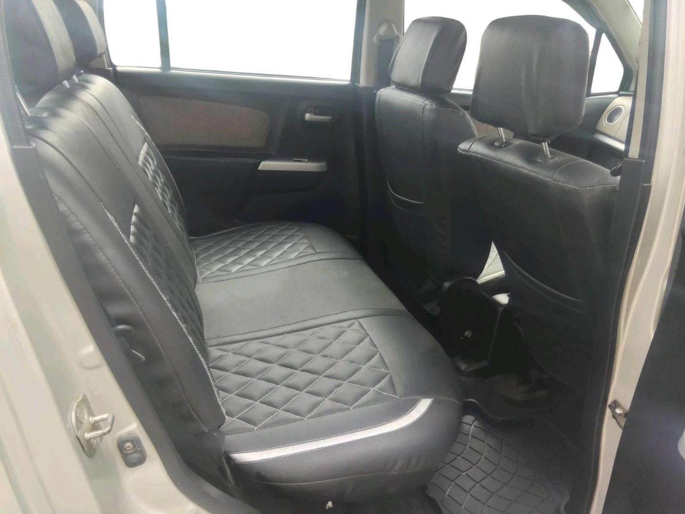 2015 Maruti Wagon R 1.0 VXI AMT, Petrol, Automatic, 45,367 km, interior