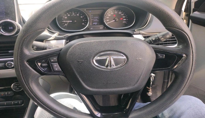 2019 Tata NEXON XZ PETROL, Petrol, Manual, 52,907 km, interior
