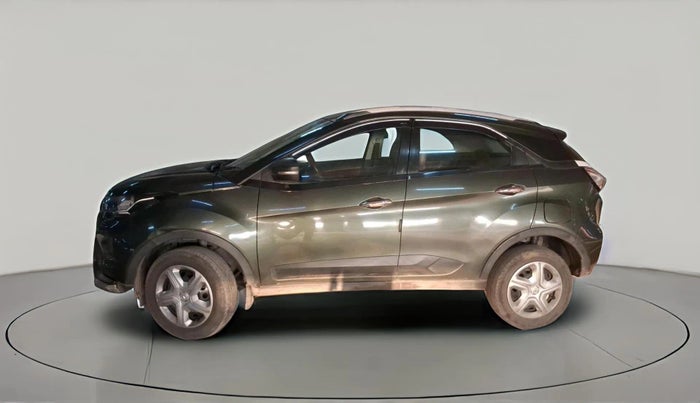 2023 Tata NEXON XM PETROL, Petrol, Manual, 31,249 km, exterior