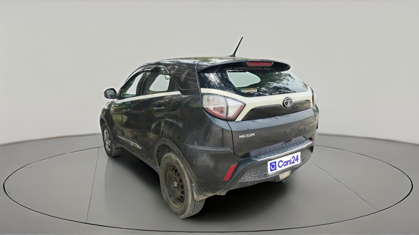 2017 Tata NEXON XM PETROL, Petrol, Manual, 1,52,413 km, exterior