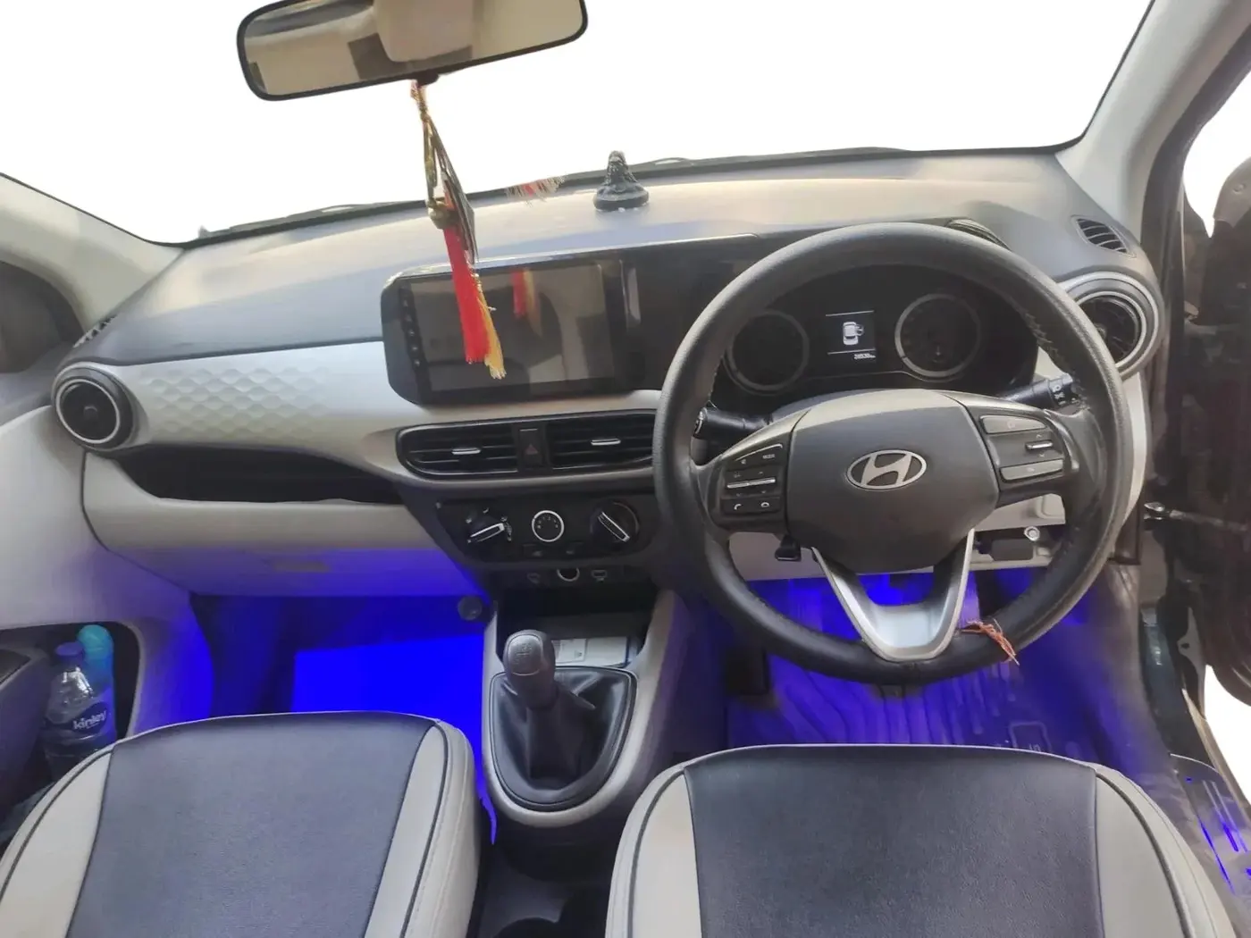 2023 Hyundai GRAND I10 NIOS MAGNA 1.2 KAPPA VTVT, Petrol, Manual, 28,650 km, interior