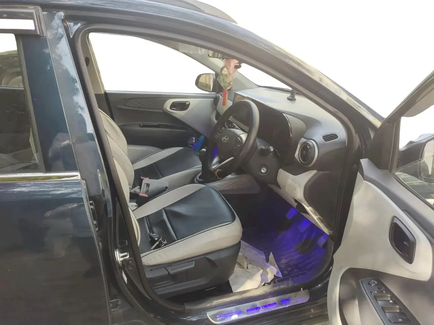 2023 Hyundai GRAND I10 NIOS MAGNA 1.2 KAPPA VTVT, Petrol, Manual, 28,650 km, interior