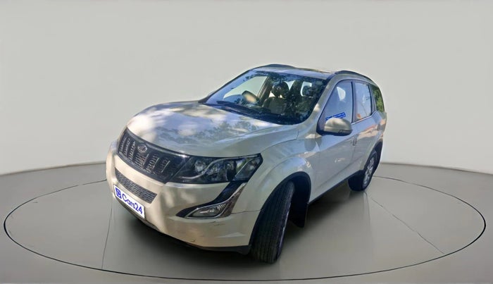 2017 Mahindra XUV500 W10 AT 1.99, Diesel, Automatic, 82,115 km, exterior