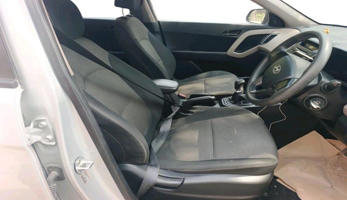 2016 Hyundai Creta BASE 1.6 PETROL, Petrol, Manual, 18,025 km, interior