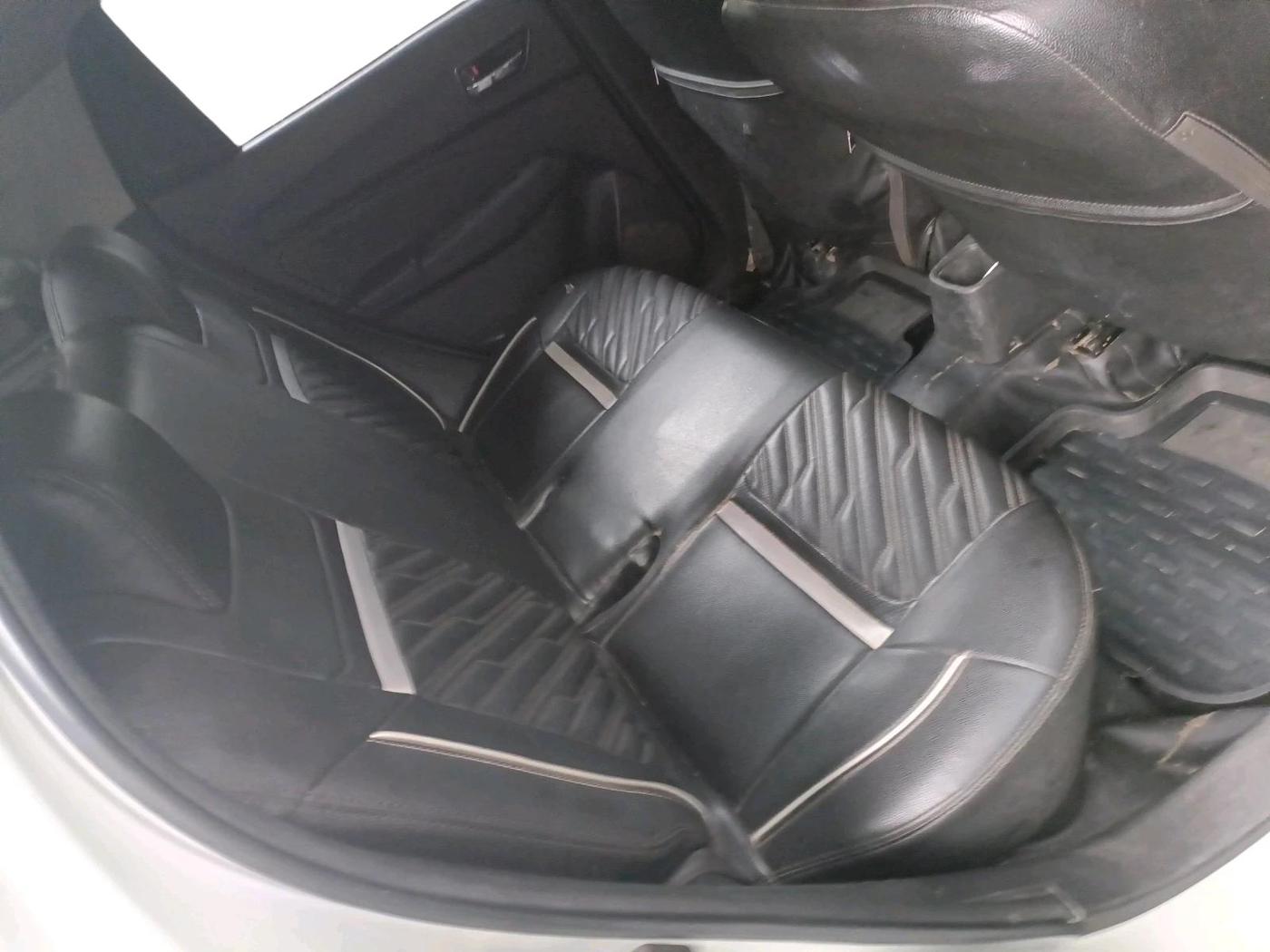 2021 Maruti Swift VXI, Petrol, Manual, 77,949 km, interior