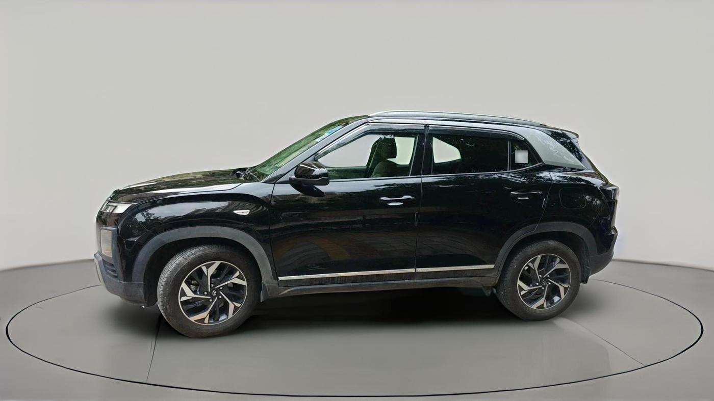 2025 Hyundai Creta E 1.5 PETROL, Petrol, Manual, 13,946 km, exterior