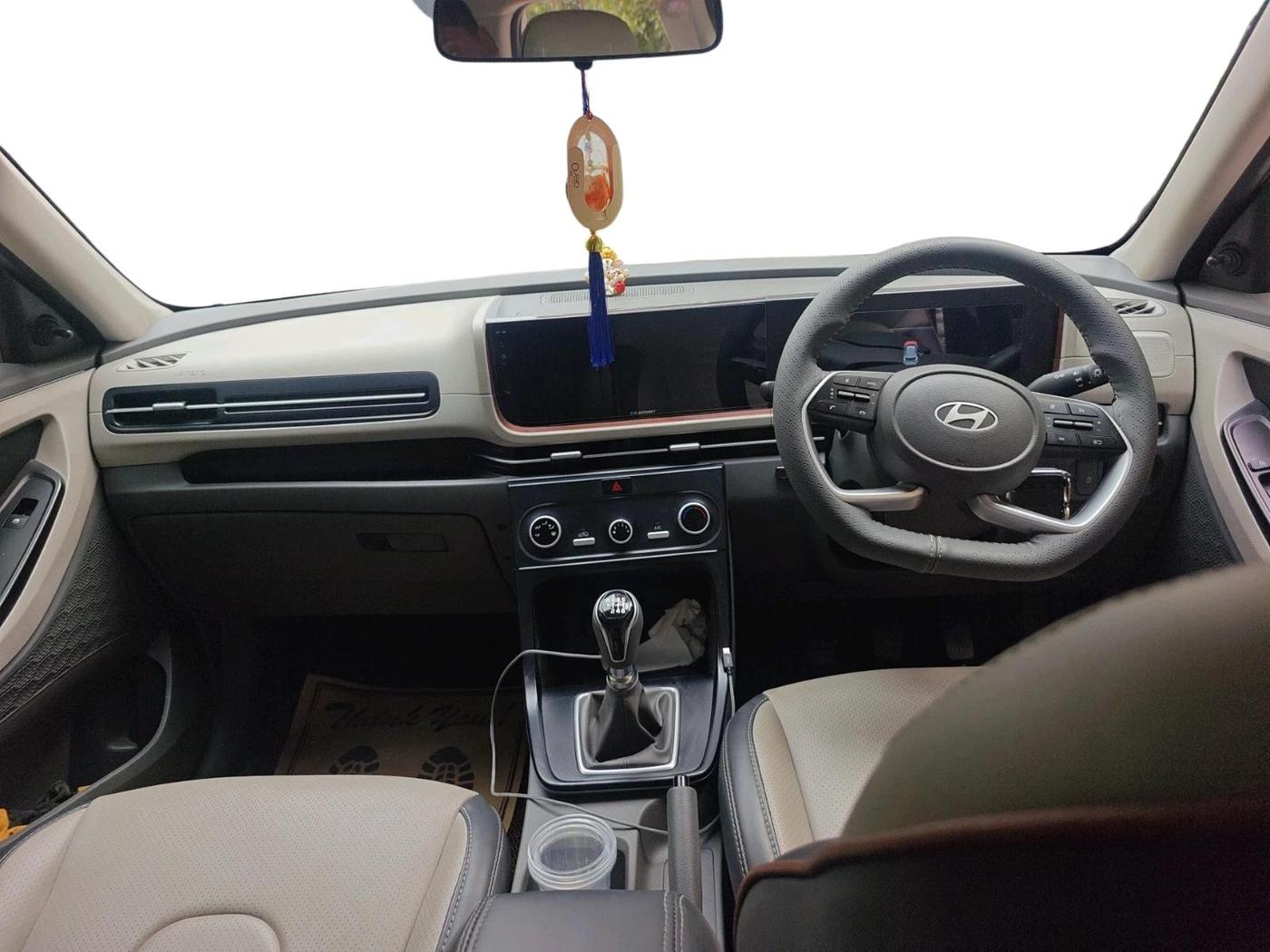 2025 Hyundai Creta E 1.5 PETROL, Petrol, Manual, 13,946 km, interior