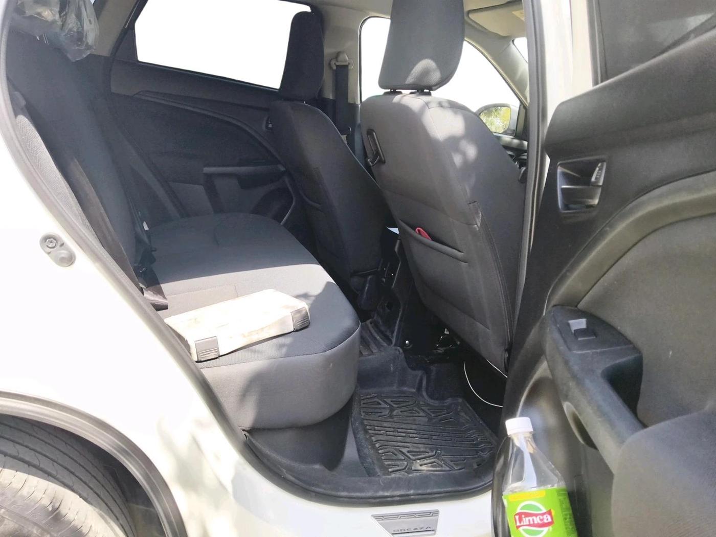 2024 Maruti BREZZA VXI, CNG, Manual, 33,607 km, interior