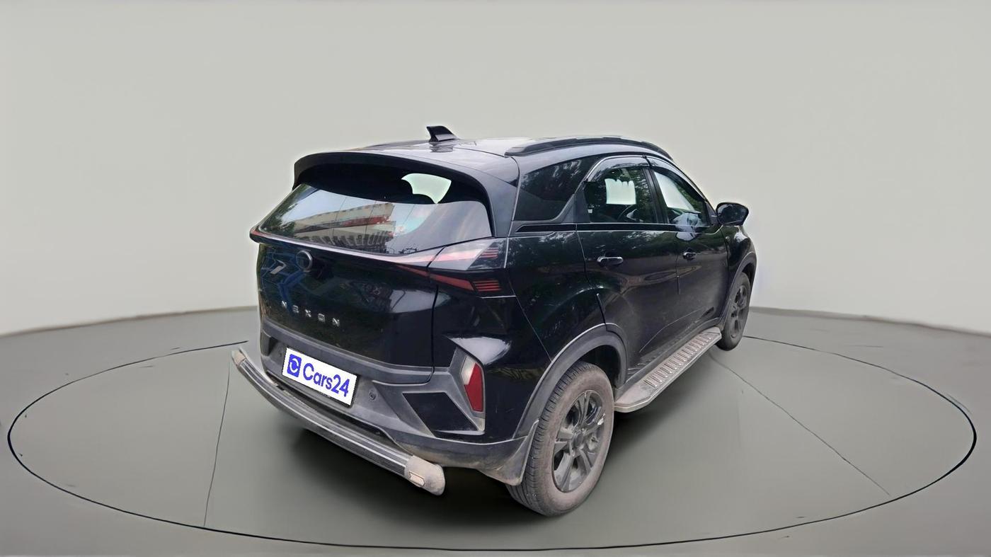 2024 Tata NEXON Creative Plus S 1.2 Revotron 7DCA Dark Edition, Petrol, Automatic, 28,712 km, exterior