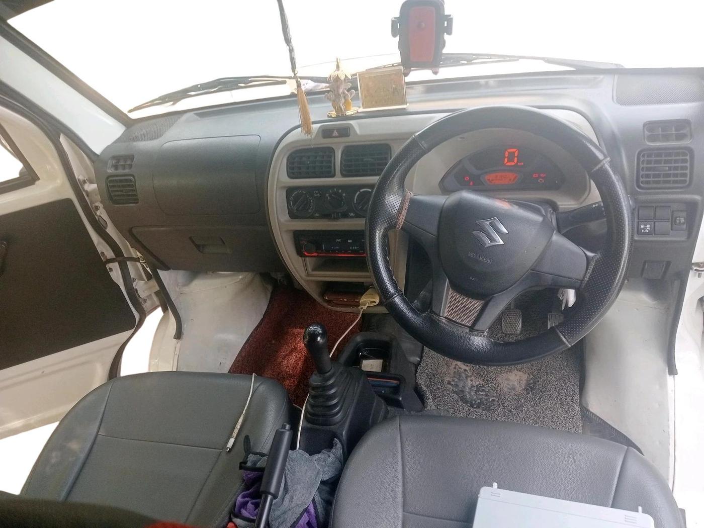 2023 Maruti Eeco 5 STR AC CNG, CNG, Manual, 81,350 km, interior