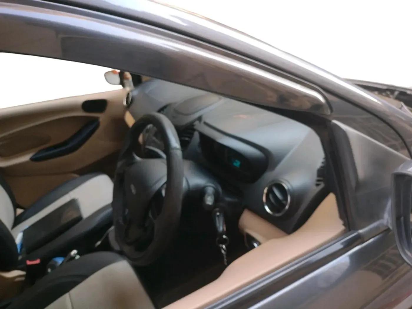 2018 Ford Figo Aspire TITANIUM 1.5 PETROL, Petrol, Manual, 86,551 km, interior