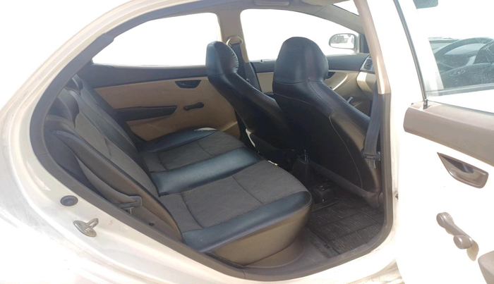 2011 Hyundai Eon ERA, CNG, Manual, 49,339 km, interior