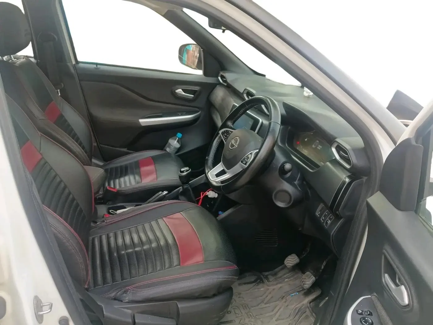 2022 Nissan MAGNITE XV PREMIUM TURBO, Petrol, Manual, 41,823 km, interior