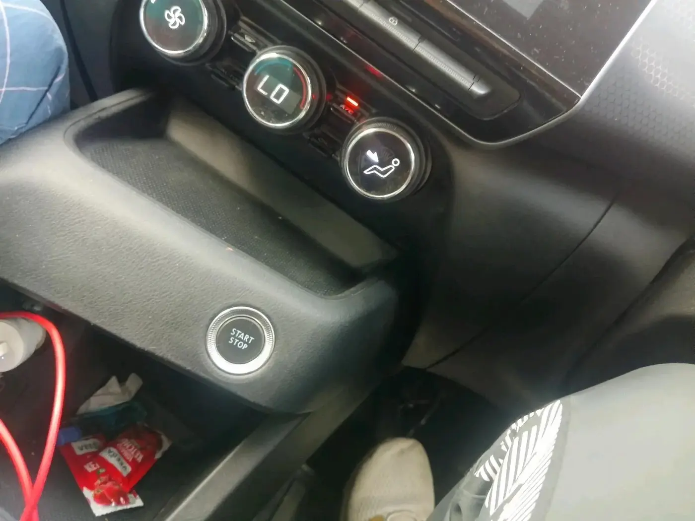 2022 Nissan MAGNITE XV PREMIUM TURBO, Petrol, Manual, 41,823 km, interior