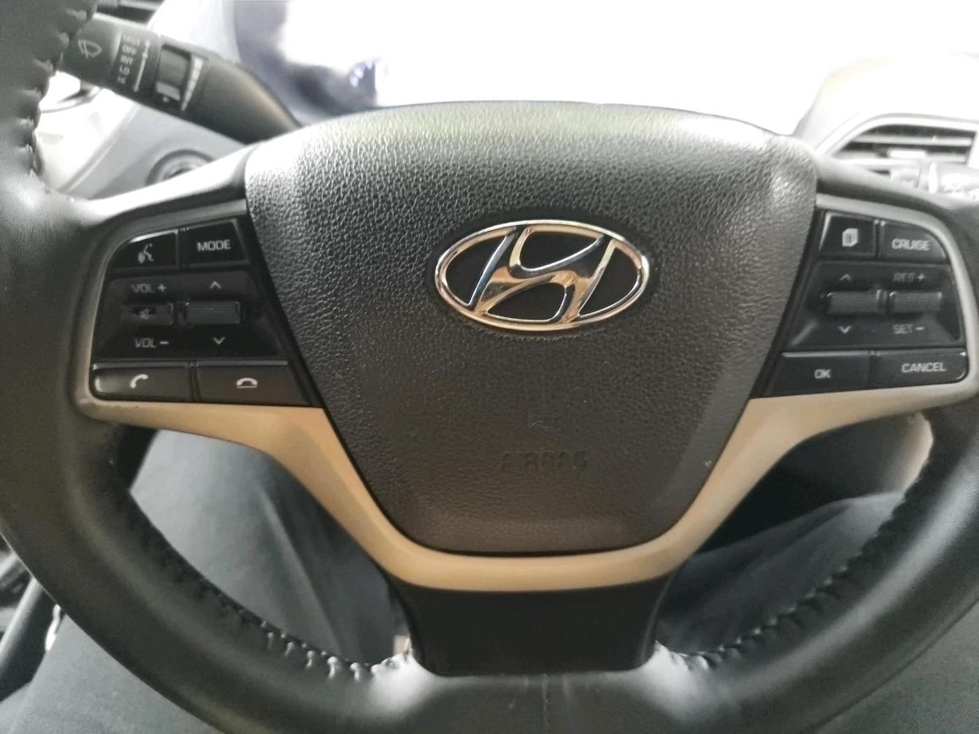 2019 Hyundai Verna 1.6 CRDI SX (O) AT, Diesel, Automatic, 1,05,793 km, interior