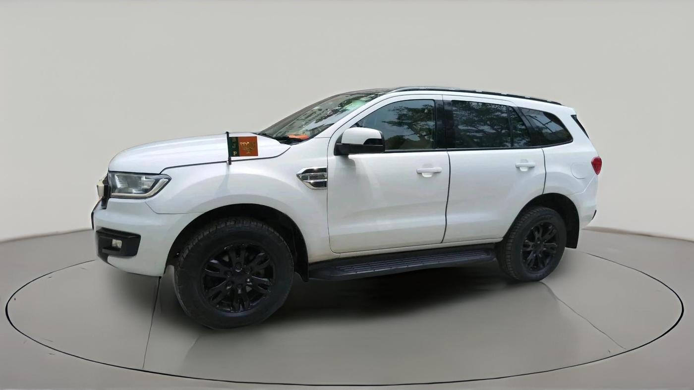 2017 Ford Endeavour TREND 2.2 4X2 AT, Diesel, Automatic, 1,57,876 km, exterior