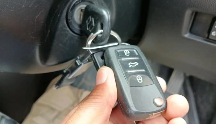 2020 Maruti Swift LXI, CNG, Manual, 84,362 km, interior