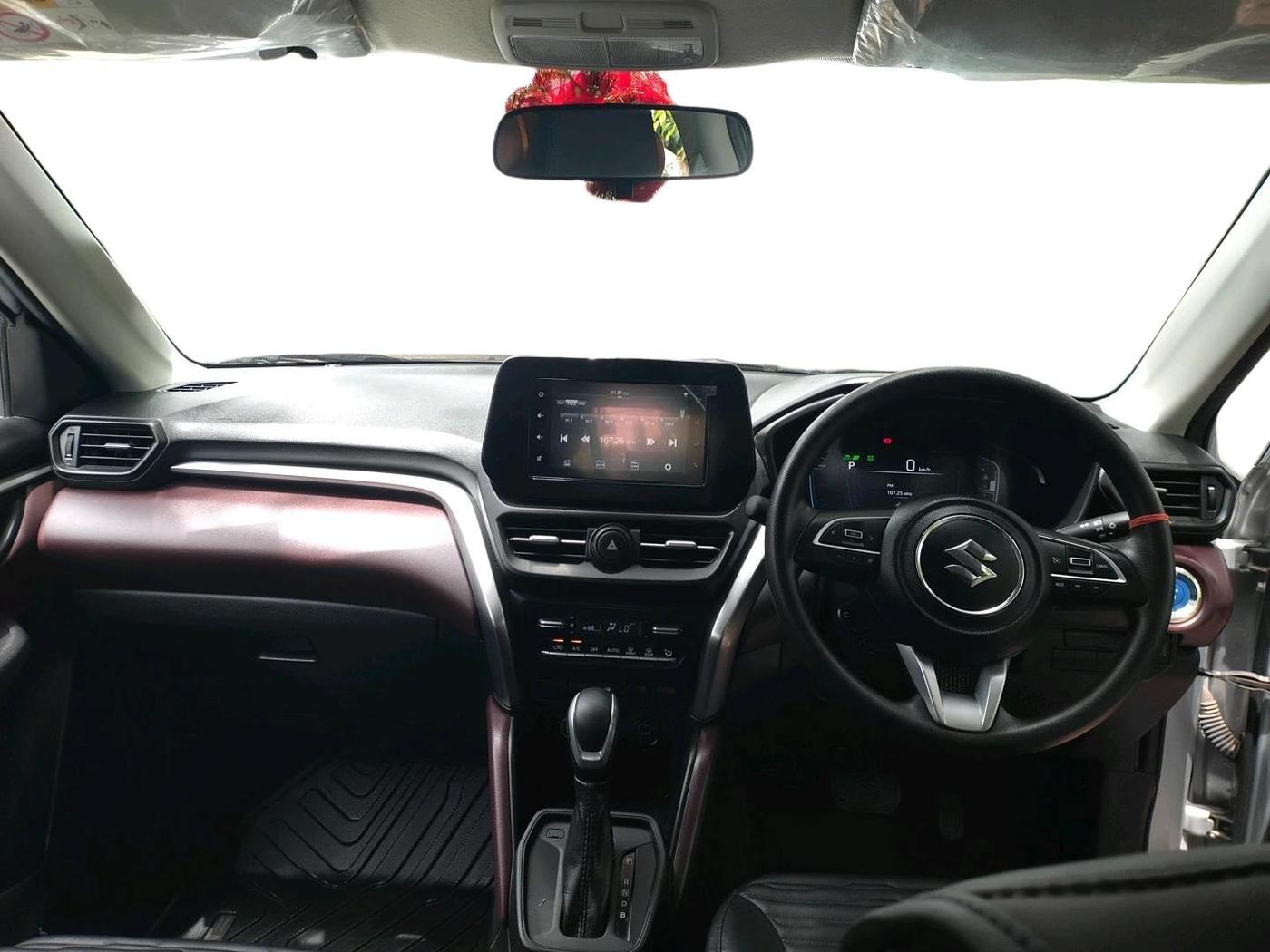 2025 Maruti Grand Vitara Delta Plus Hybrid eCVT, Hybrid, Automatic, 5,366 km, interior