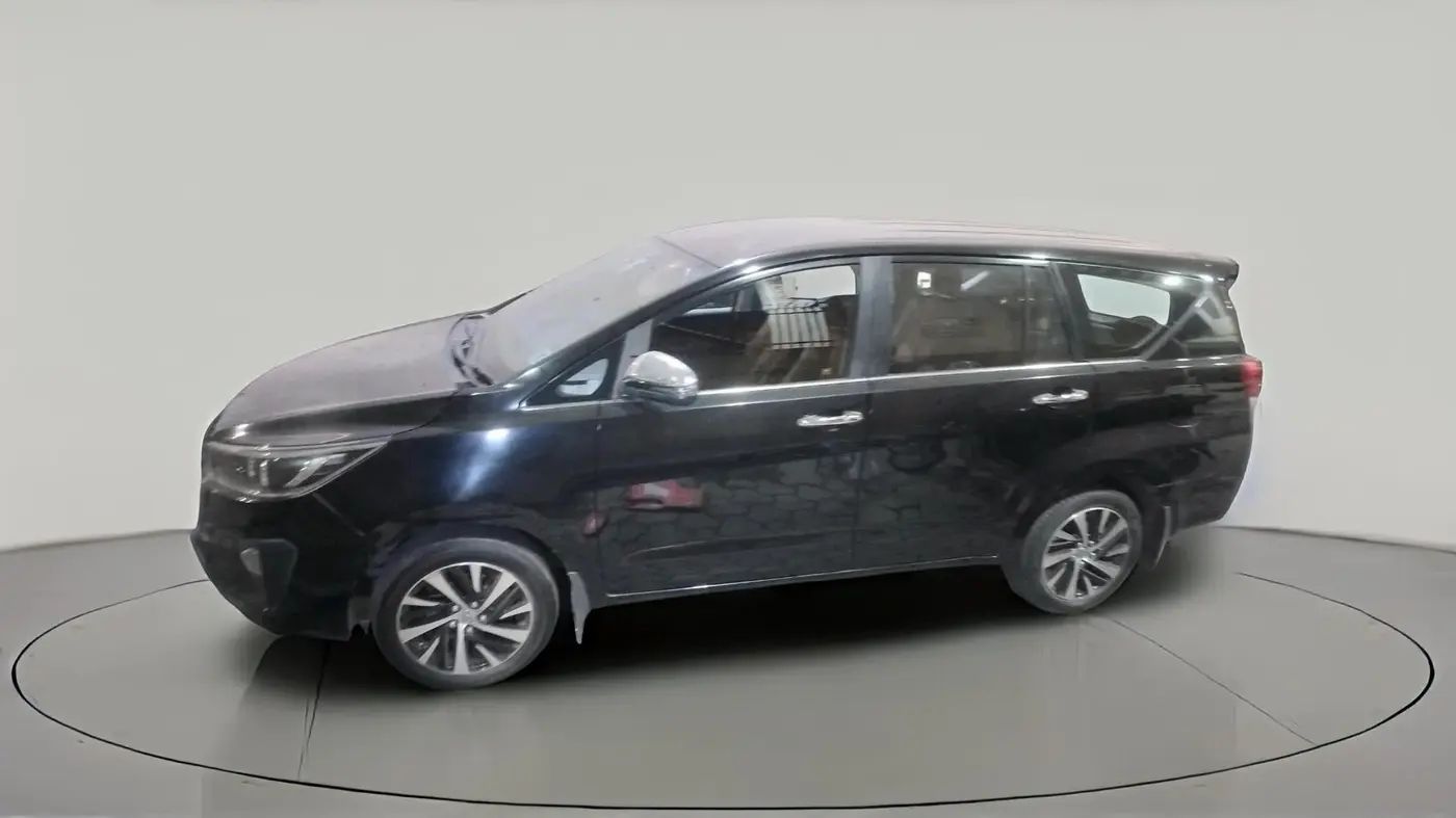 2021 Toyota Innova Crysta 2.7 ZX AT 7 STR, Petrol, Automatic, 80,658 km, exterior