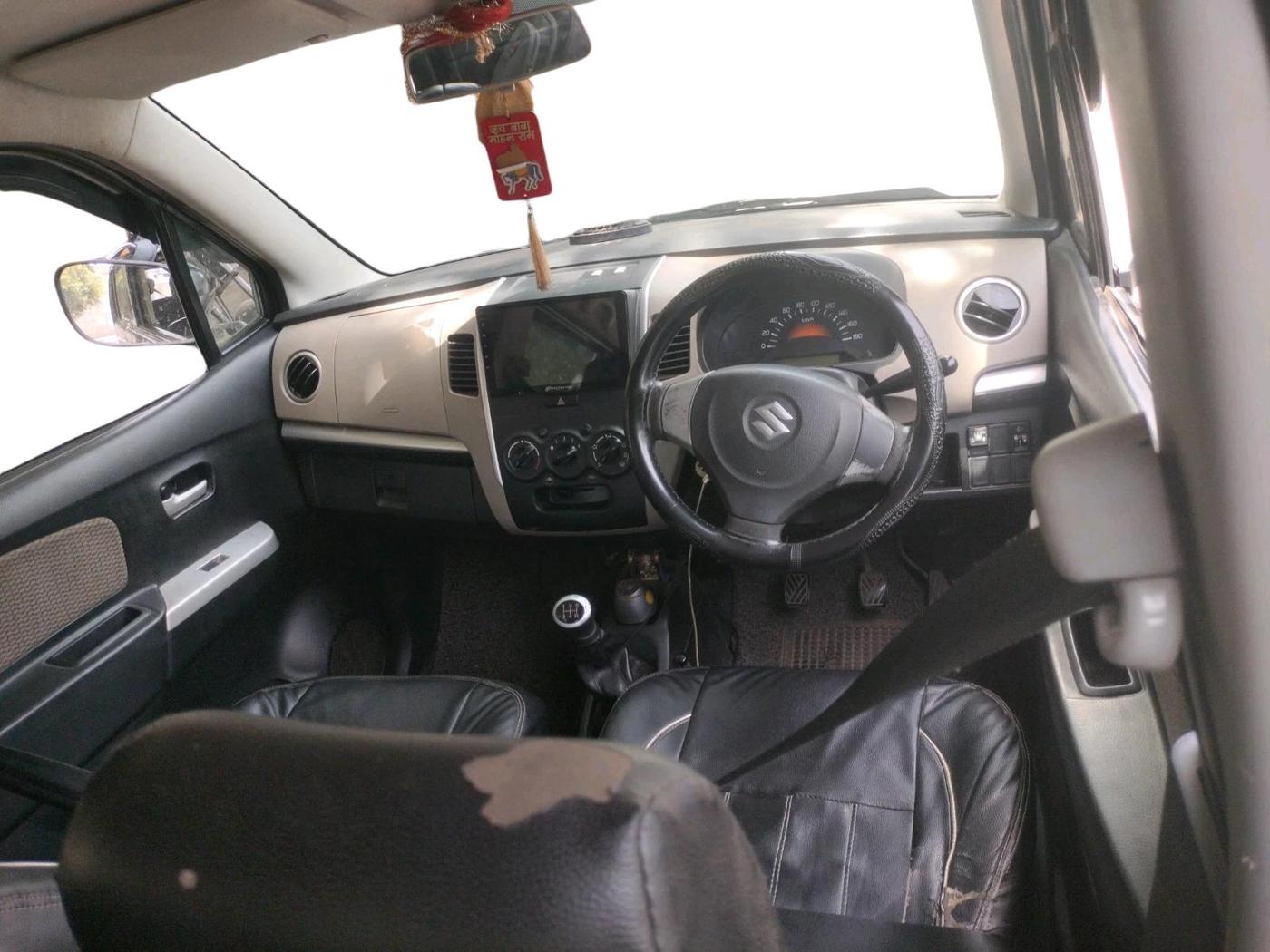 2015 Maruti Wagon R 1.0 LXI, CNG, Manual, 1,20,285 km, interior