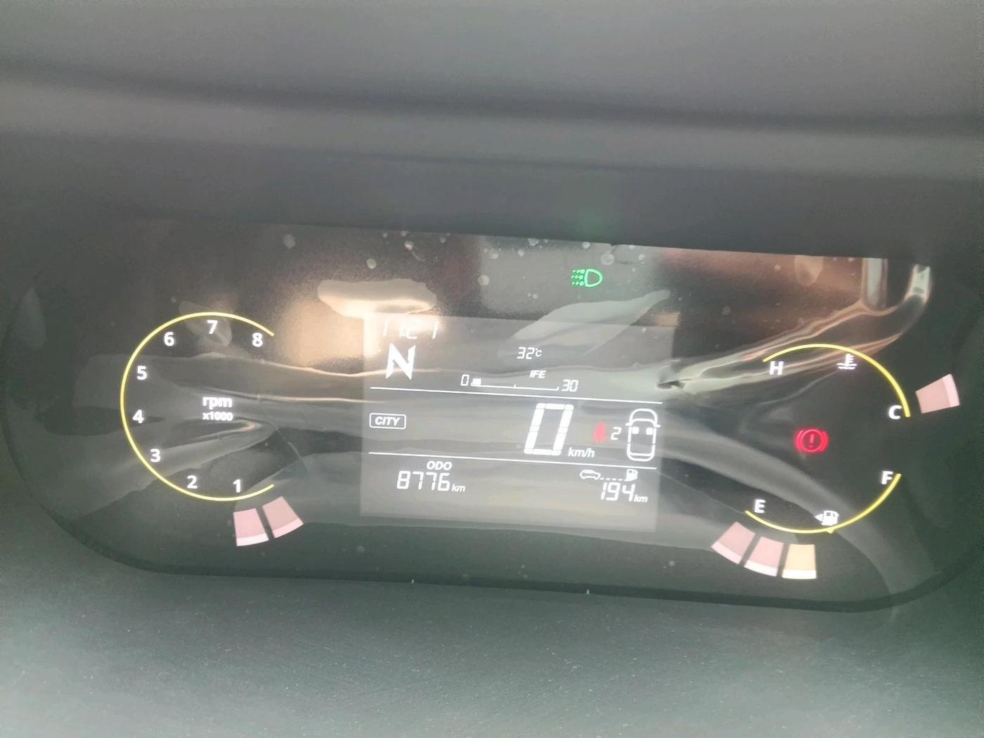 2025 Tata NEXON Pure Plus (S) 1.2 Petrol 6AMT, Petrol, Automatic, 8,776 km, interior