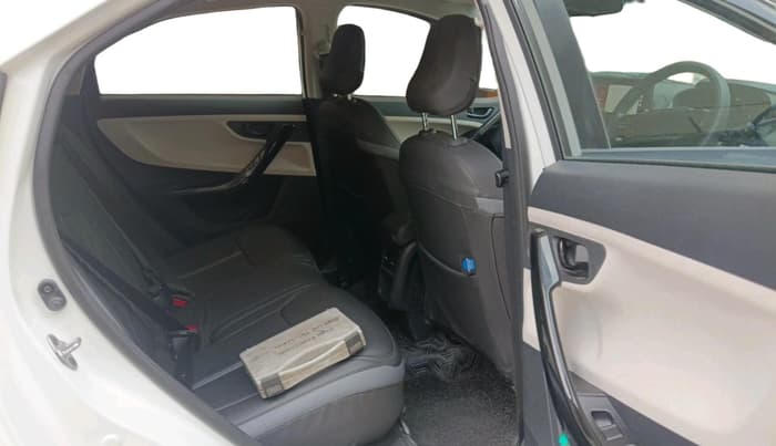 2025 Tata NEXON Pure Plus (S) 1.2 Petrol 6AMT, Petrol, Automatic, 8,776 km, interior