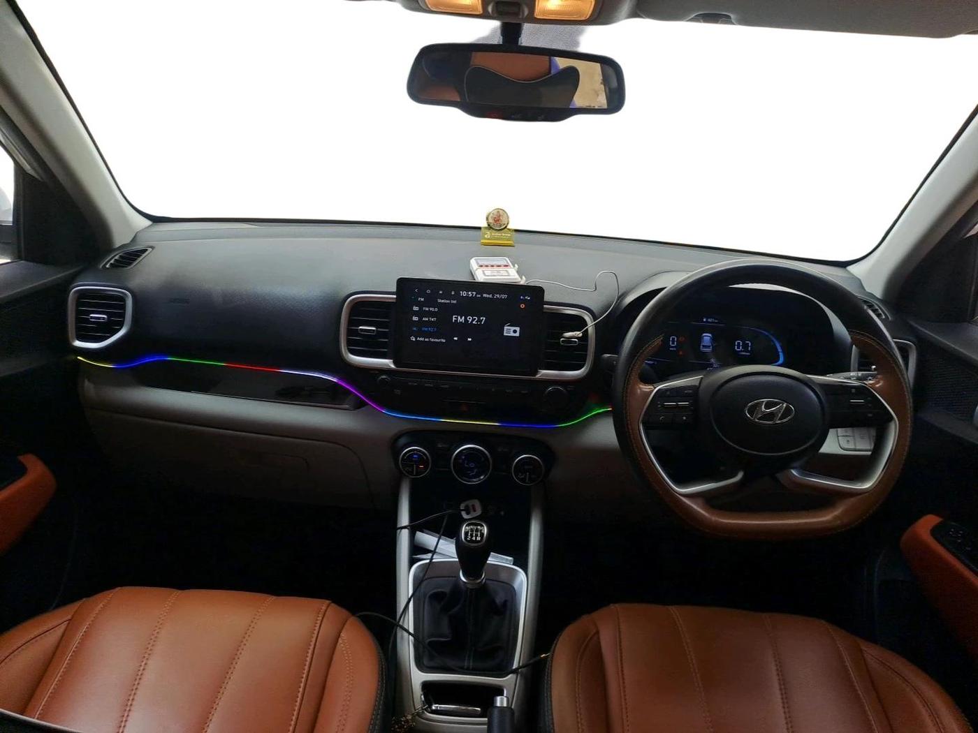 2023 Hyundai VENUE SX 1.2 PETROL, Petrol, Manual, 42,012 km, interior