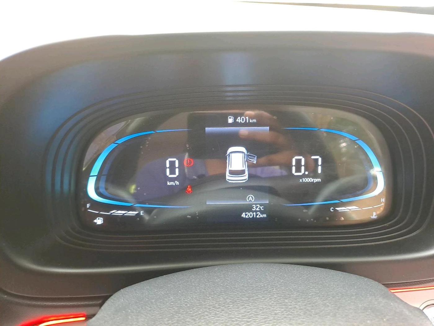 2023 Hyundai VENUE SX 1.2 PETROL, Petrol, Manual, 42,012 km, interior