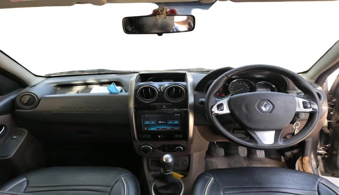 2018 Renault Duster 110 PS RXZ DIESEL, Diesel, Manual, 2,38,177 km, interior