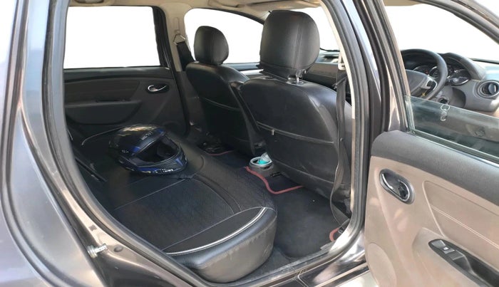 2018 Renault Duster 110 PS RXZ DIESEL, Diesel, Manual, 2,38,177 km, interior