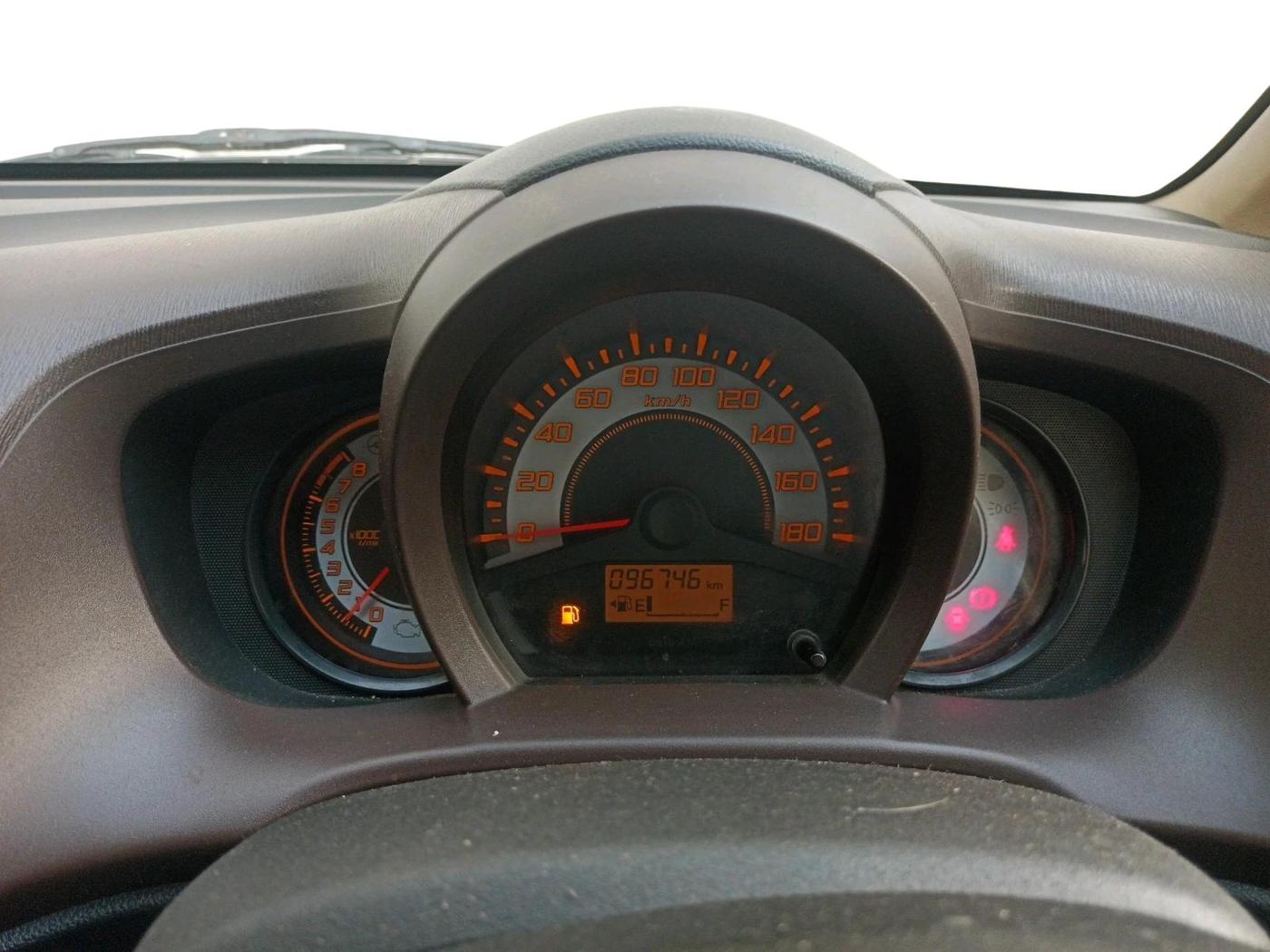 2012 Honda Brio S MT, Petrol, Manual, 96,746 km, interior