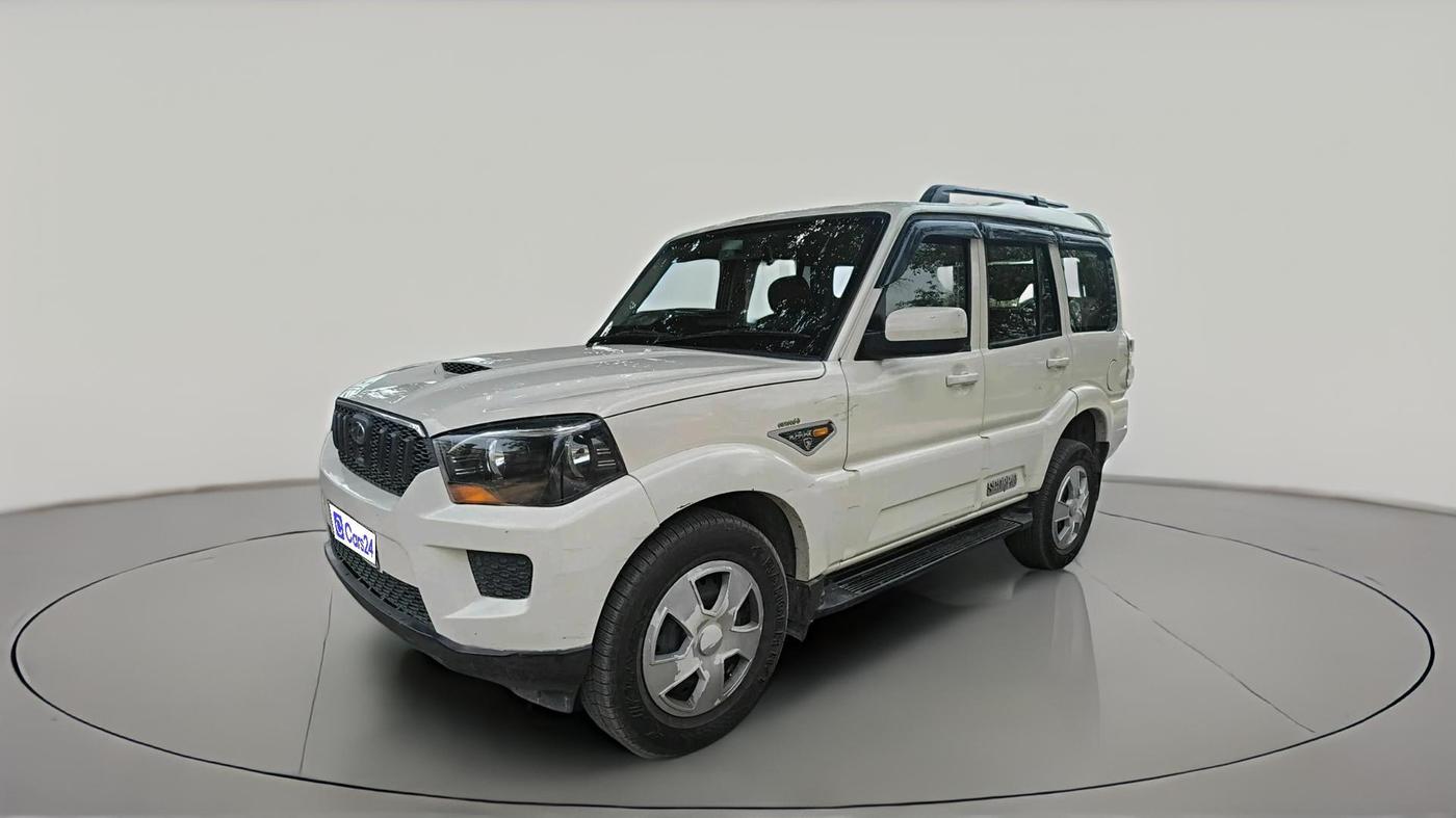 2016 Mahindra Scorpio S6 PLUS 1.99 INTELLI-HYBRID, Diesel, Manual, 74,846 km, exterior