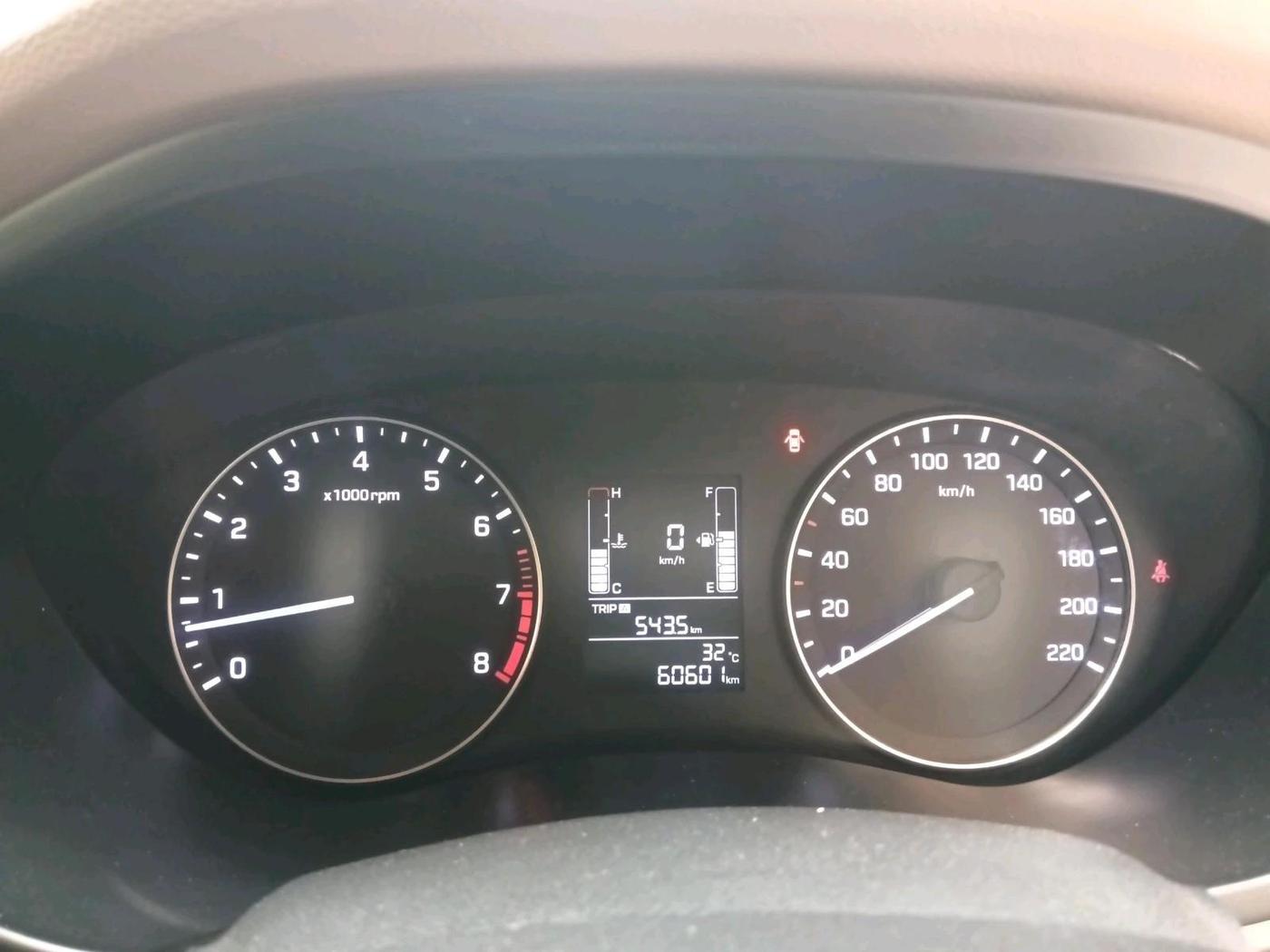 2016 Hyundai Elite i20 SPORTZ 1.2, Petrol, Manual, 60,601 km, interior