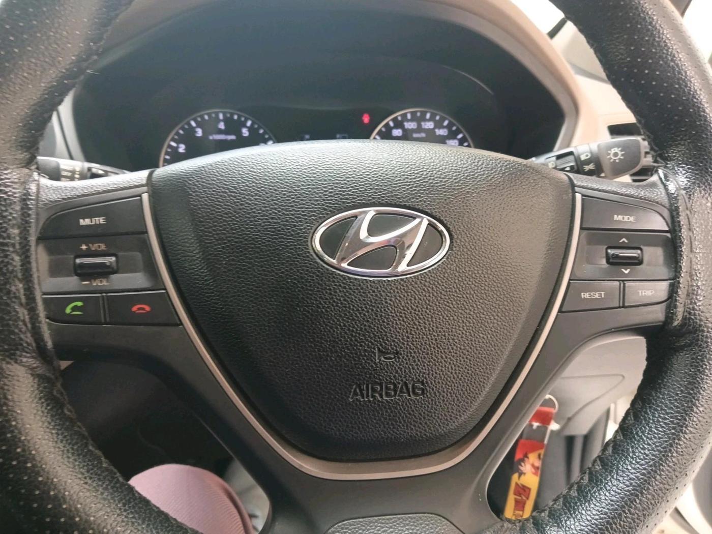2016 Hyundai Elite i20 SPORTZ 1.2, Petrol, Manual, 60,601 km, interior