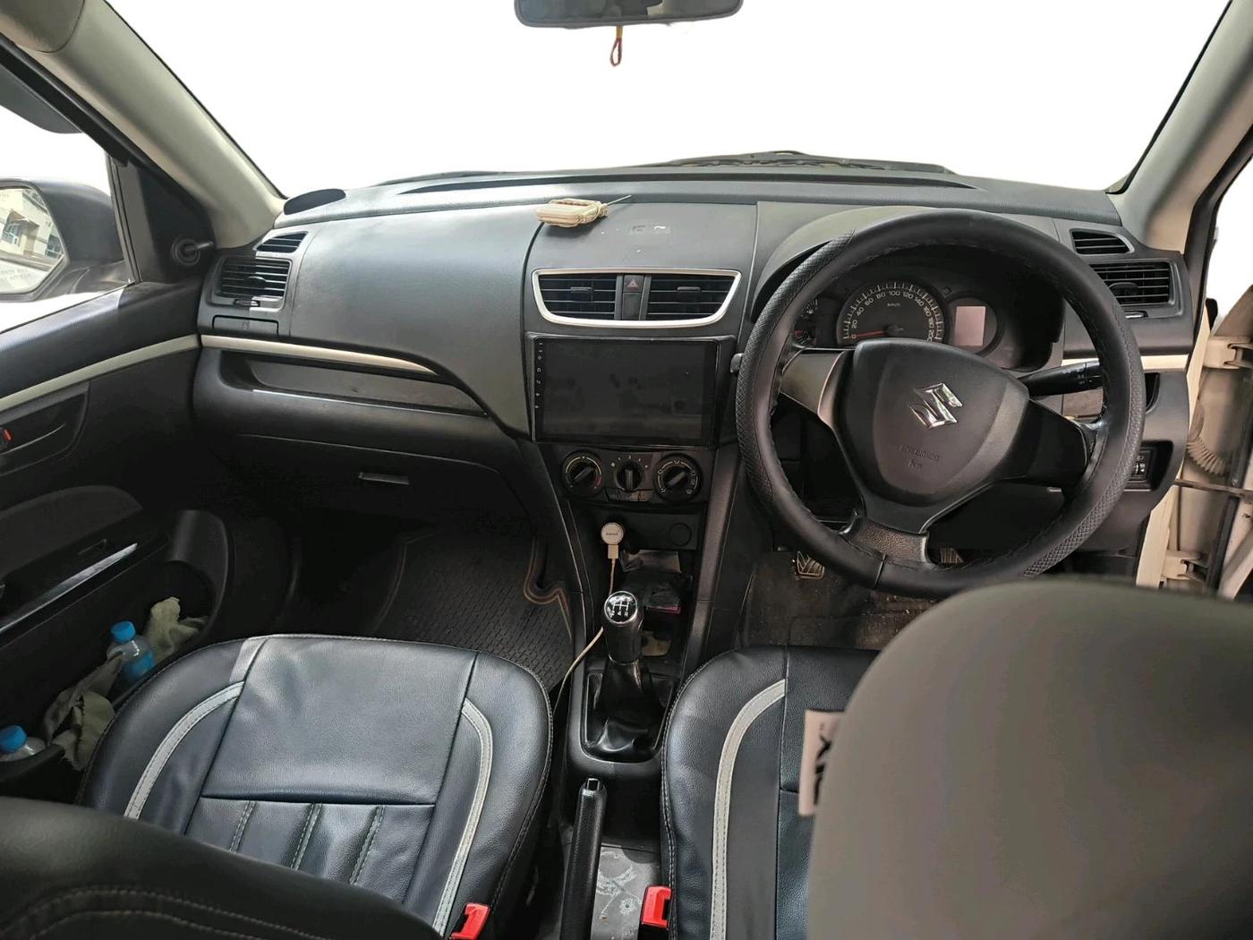 2017 Maruti Swift LXI (O), Petrol, Manual, 90,587 km, interior