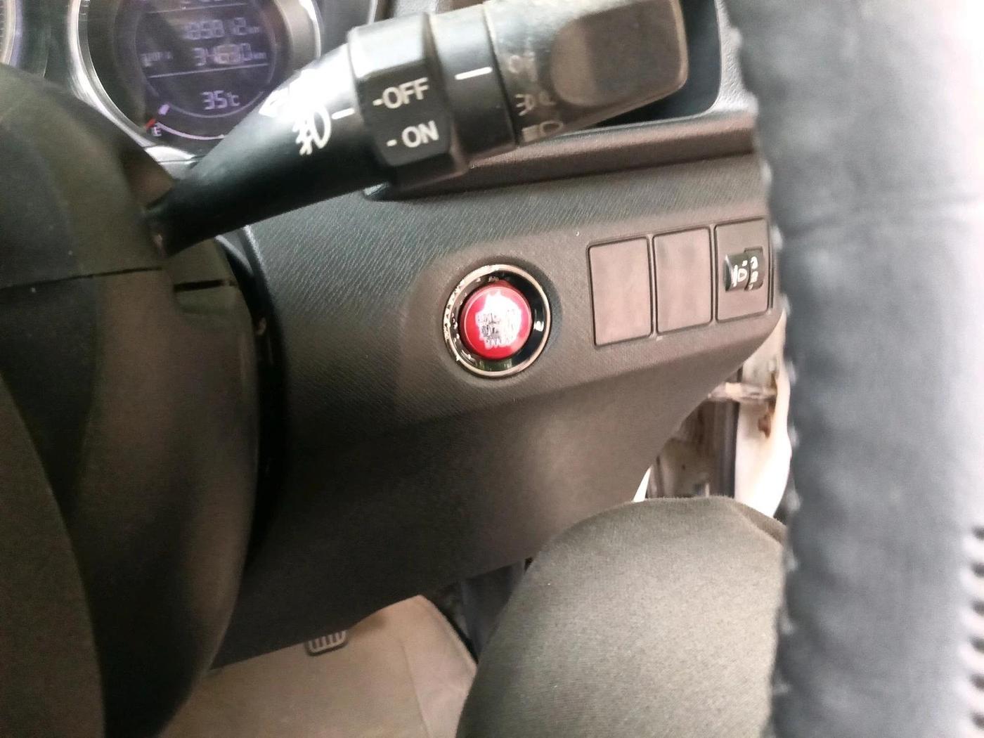 2016 Honda BR-V 1.5L I- DTEC VX, Diesel, Manual, 1,85,812 km, interior
