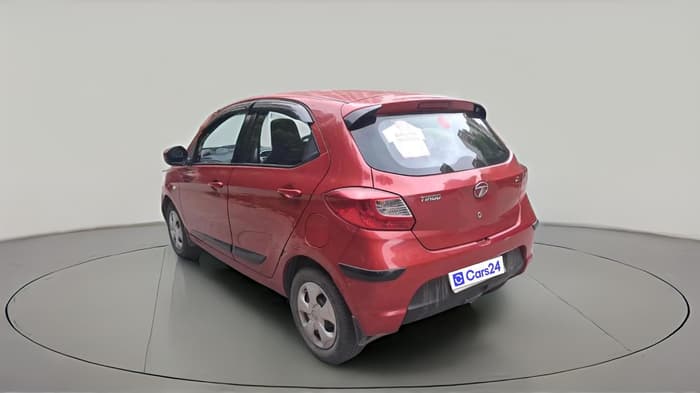 2016 Tata Tiago XT PETROL, Petrol, Manual, 49,977 km, exterior