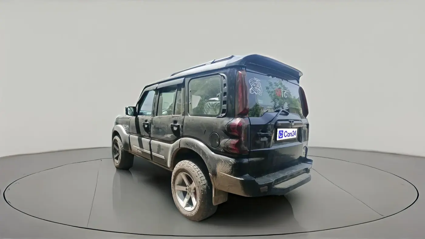 2024 Mahindra SCORPIO CLASSIC S 7STR, Diesel, Manual, 26,152 km, exterior
