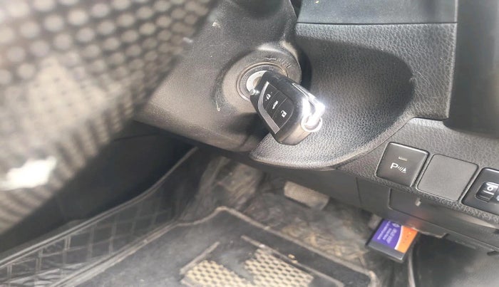 2018 Toyota Corolla Altis G CVT PETROL, Petrol, Automatic, 2,59,374 km, interior